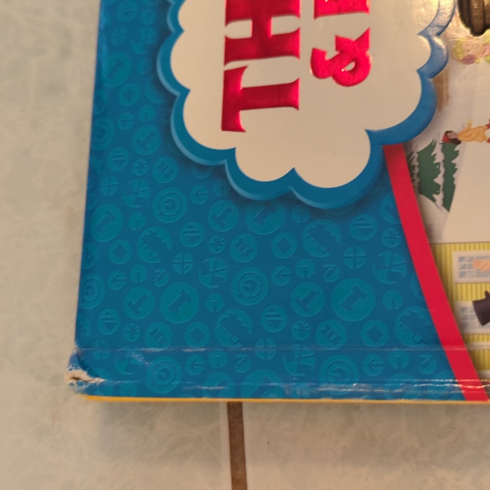⭐️ 5/ $25 Thomas and Friends look and find book - Picture 2 of 12